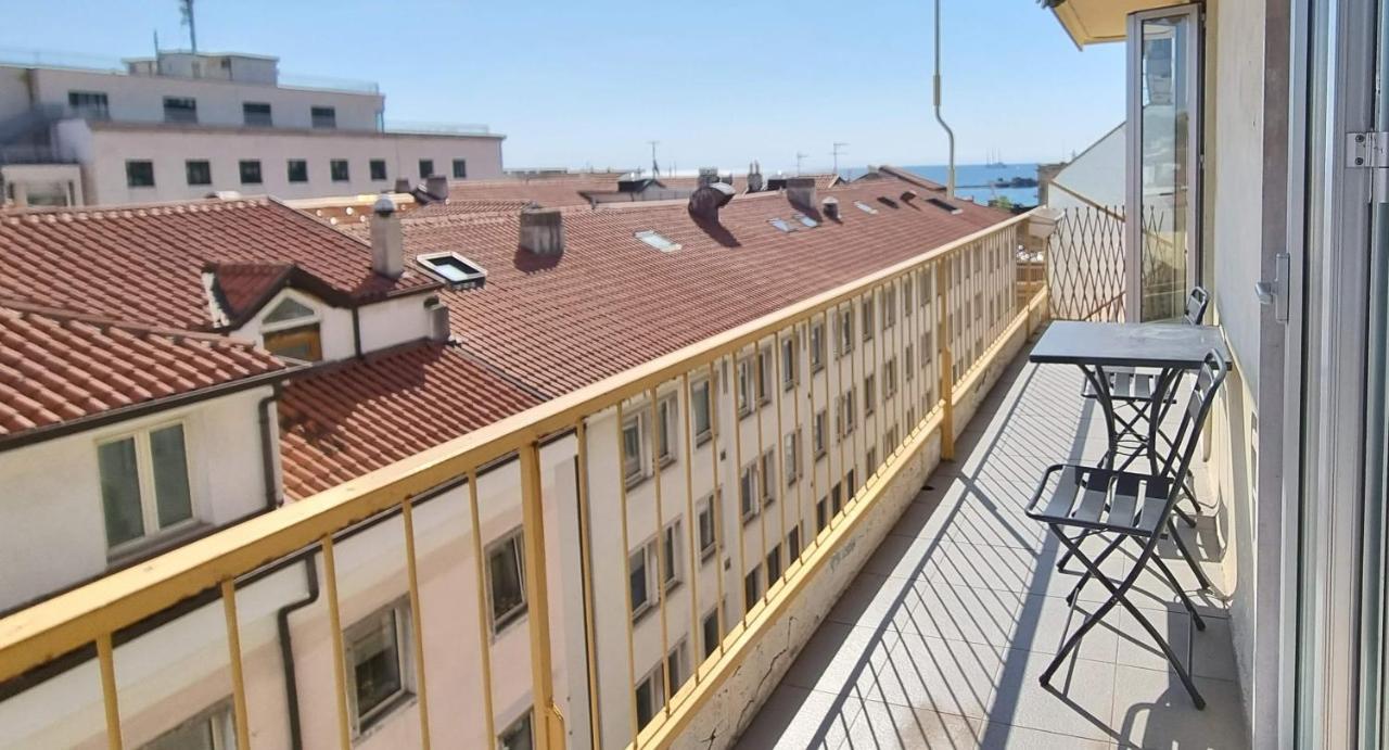 Milano Apartment Trieste Eksteriør bilde